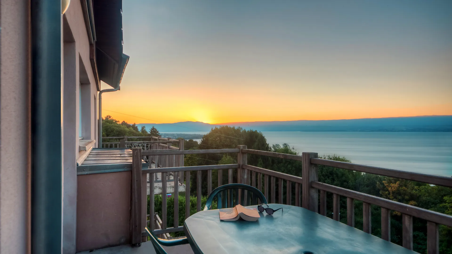 *** Hotel Zenitude Aparthotel Evian Les Terrasses Du Lac, Ascend Collection Francie
