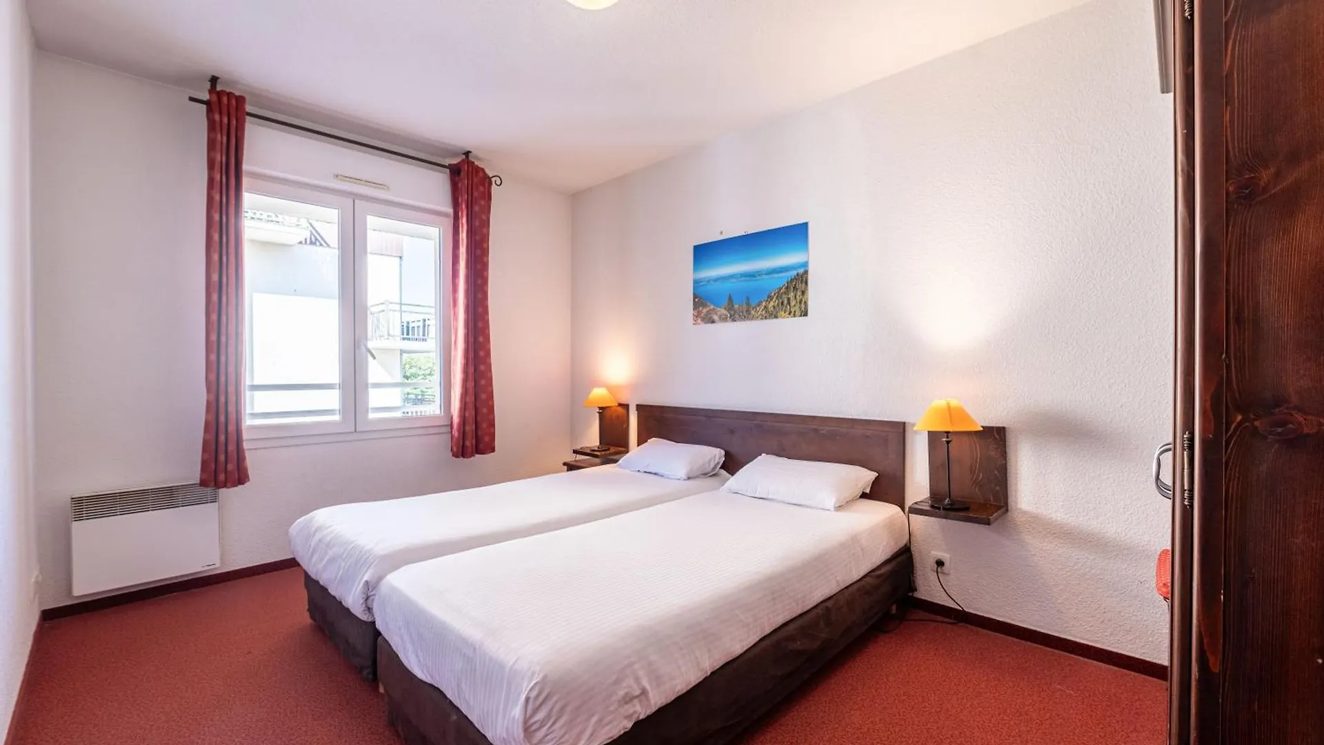 Zenitude Hôtel-Résidences Les Terrasses du Lac Évian-les-Bains
