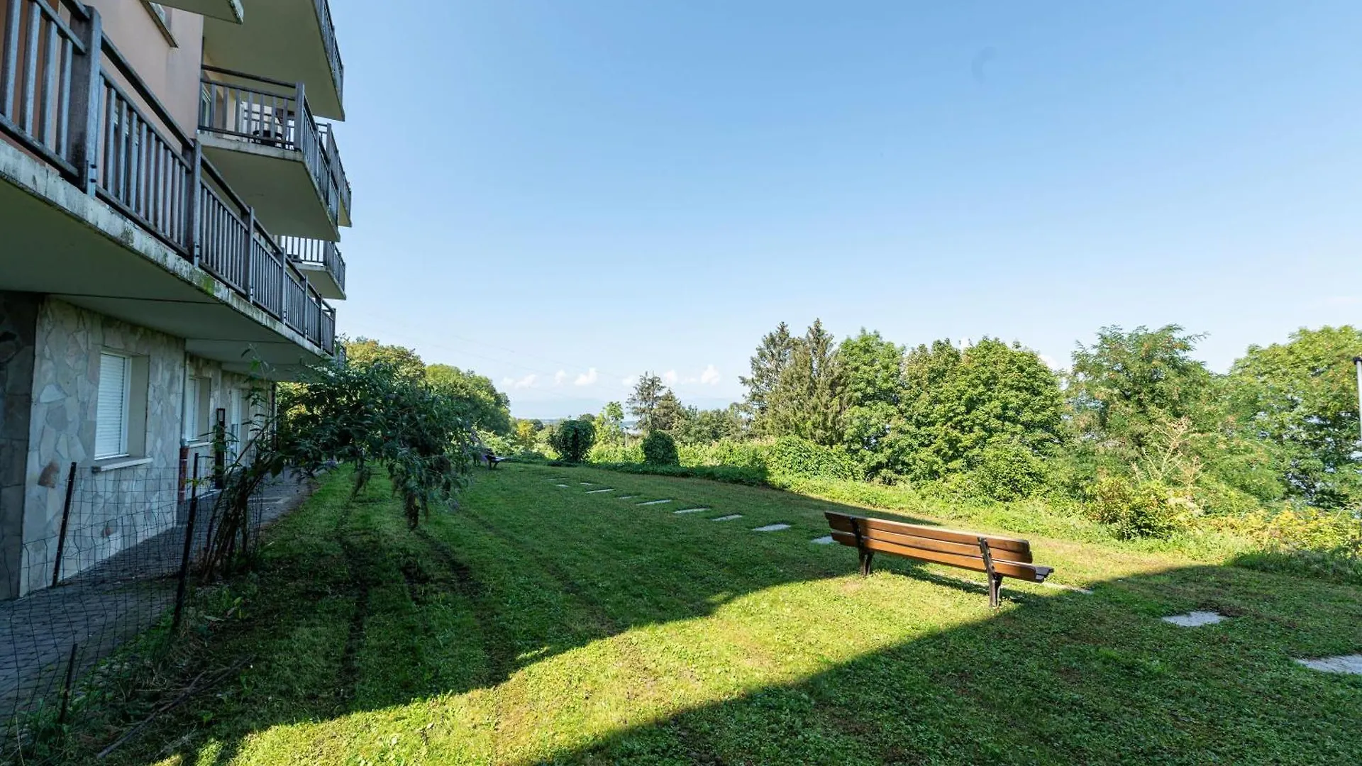 Zenitude Aparthotel Evian Les Terrasses Du Lac, Ascend Collection Évian-les-Bains